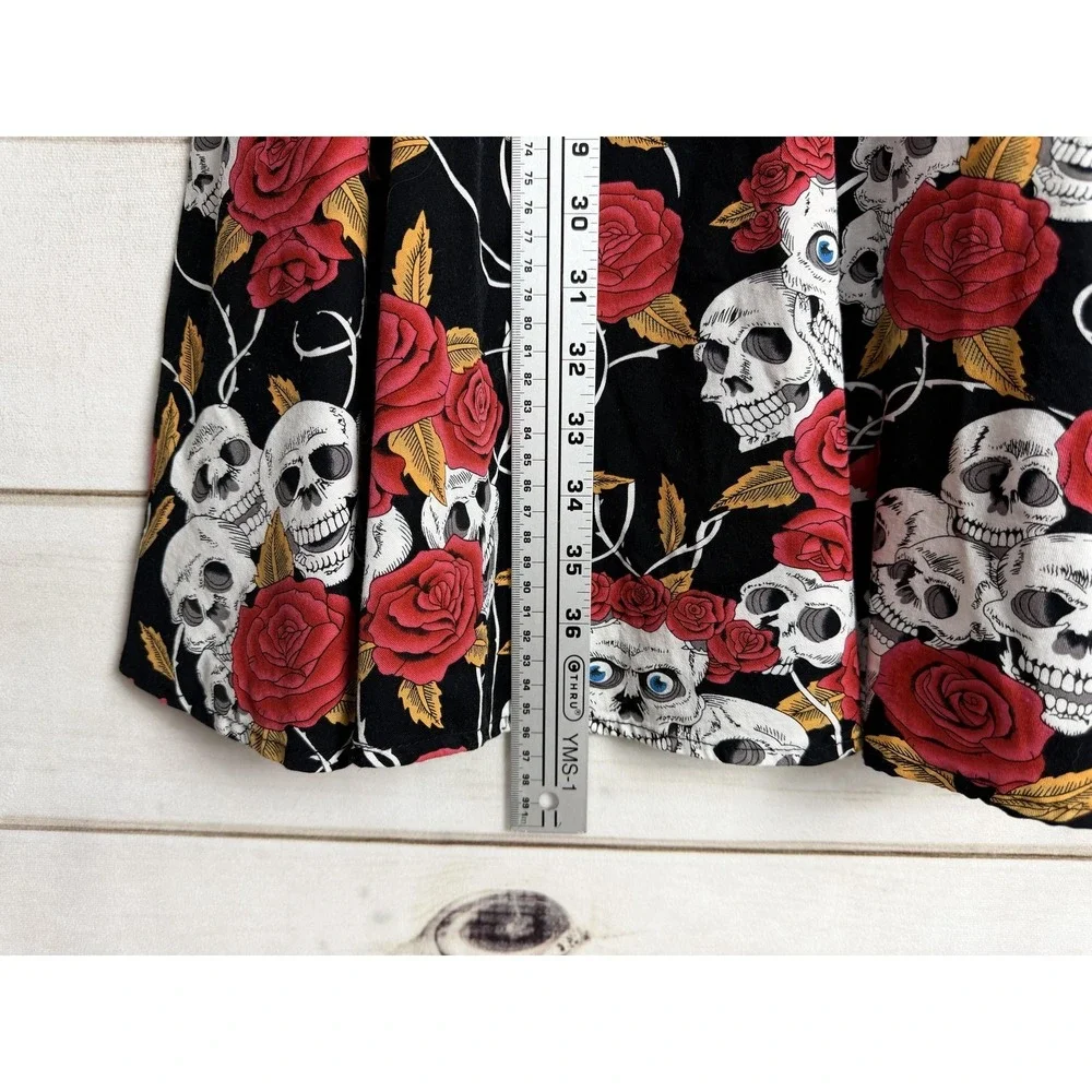 Sourpuss Dress Womens Medium Black Skull Rose Fit Flare V Neck Pin Up Gothic